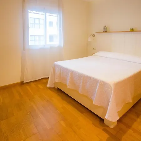 Apartment Daniela- Very Close To The Centre Of Estepona And The Beach. *