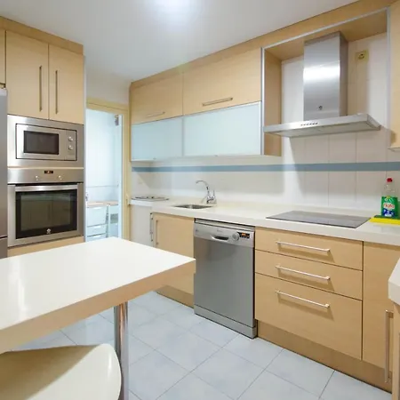 Apartment Daniela- Very Close To The Centre Of Estepona And The Beach. アパート