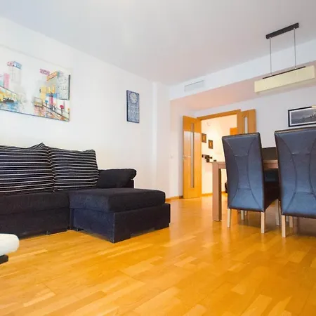 Appartamento Apartment Daniela- Very Close To The Centre Of Estepona And The Beach. *